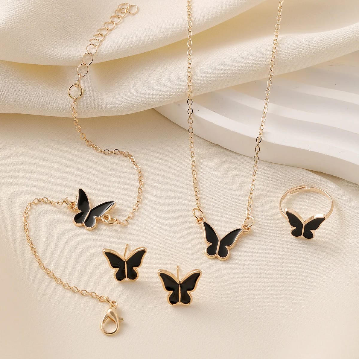 Butterfly Pendant Set (4 in 1)