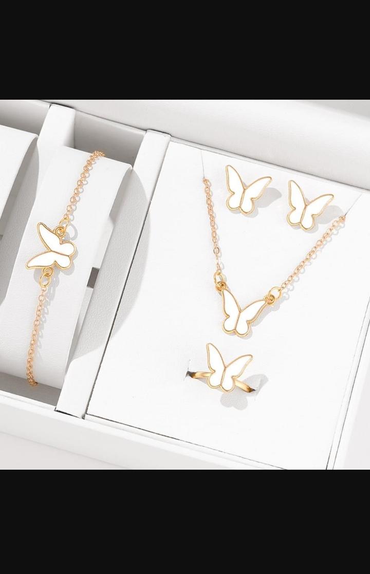 Butterfly Pendant Set (4 in 1)