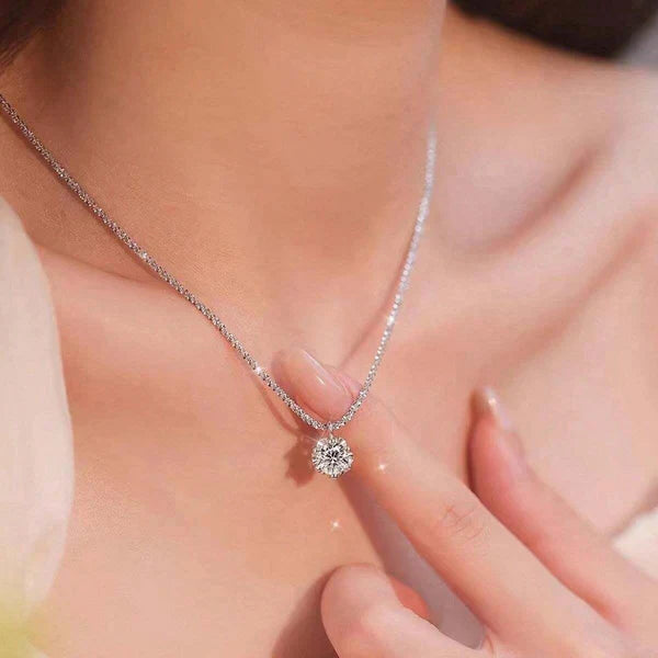 Luxury Round White Pendant neclace | Quality Satisfaction